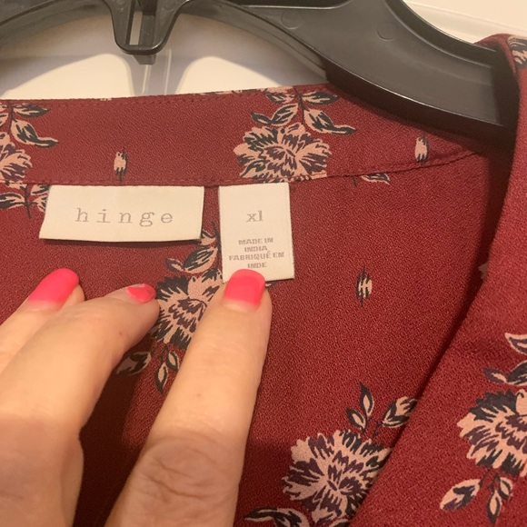Hinge x Nordstrom Lace Stripe V-Neck Long Sleeve Burgundy Floral Blouse Size: XL - Picture 7 of 8